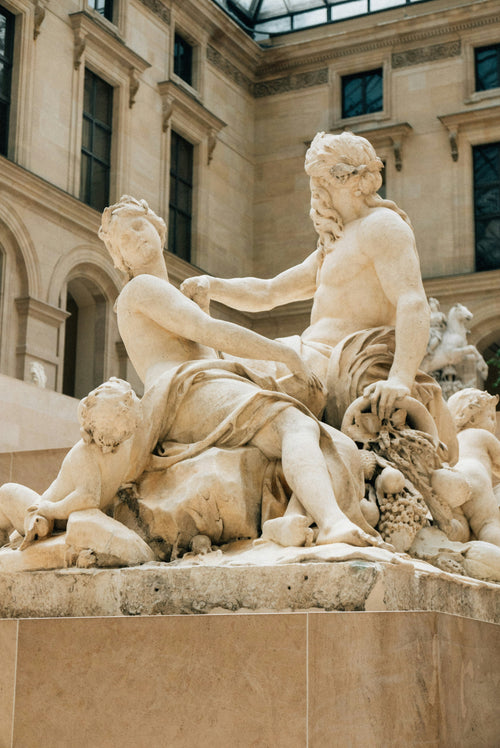 Interior Design of the French Renaissance: From Italian Influence to French Identity