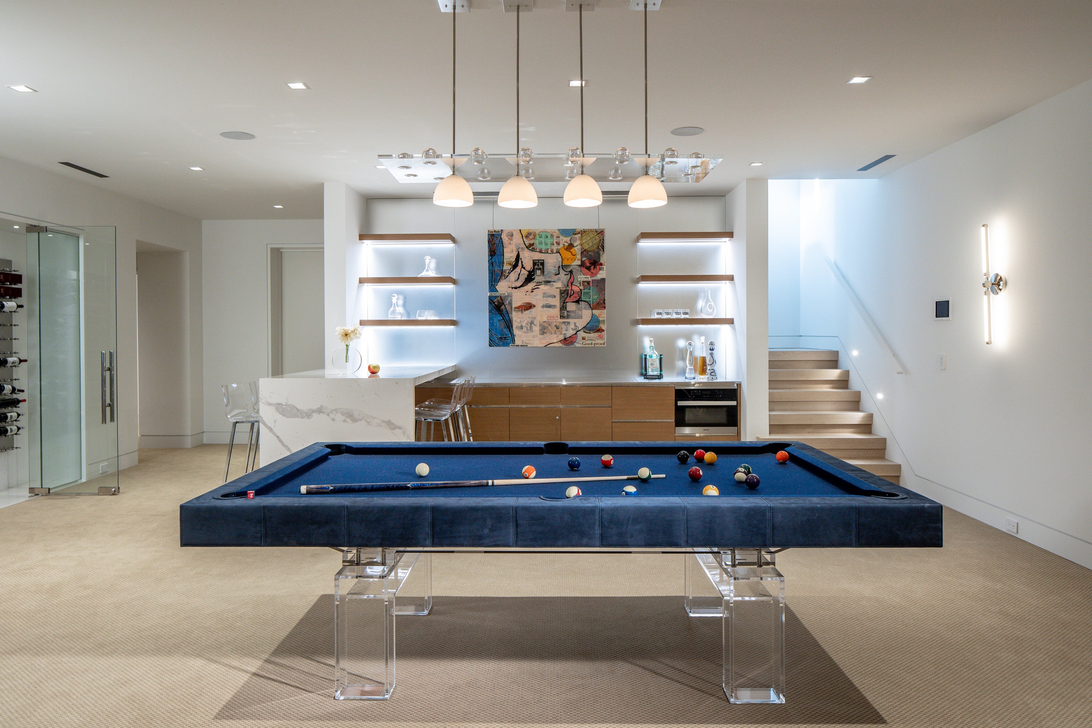 Three-Ball: The Fast-Paced Folk-Pool Classic