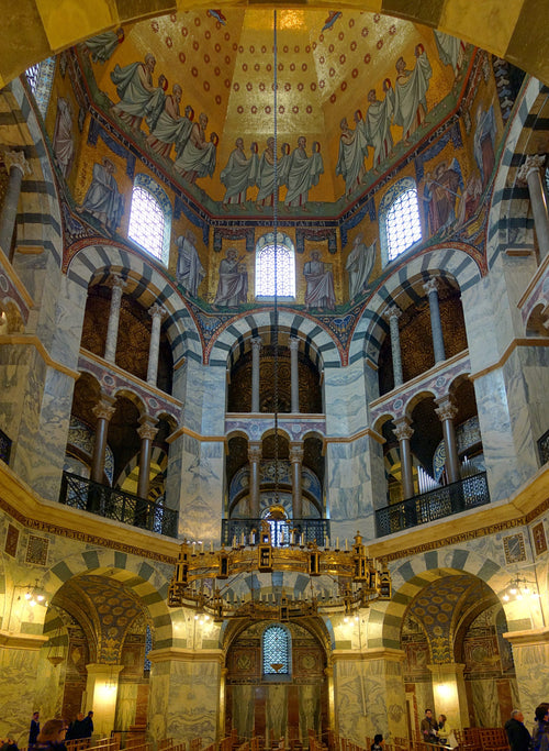 Romanesque Interior Design: Foundations of Medieval Monumentality