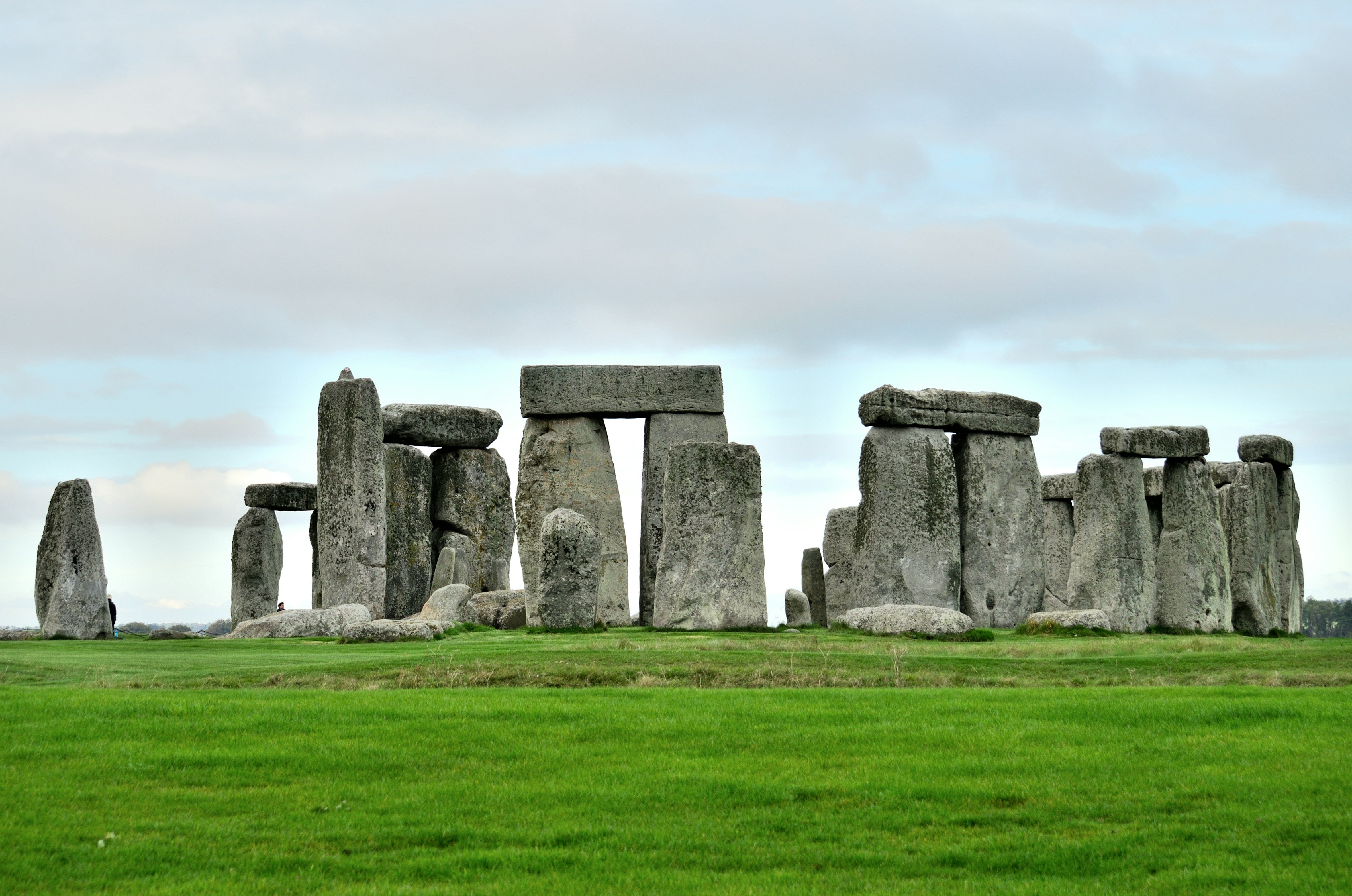 Neolithic Interior Design: The Origins of Human Shelter and Space ...