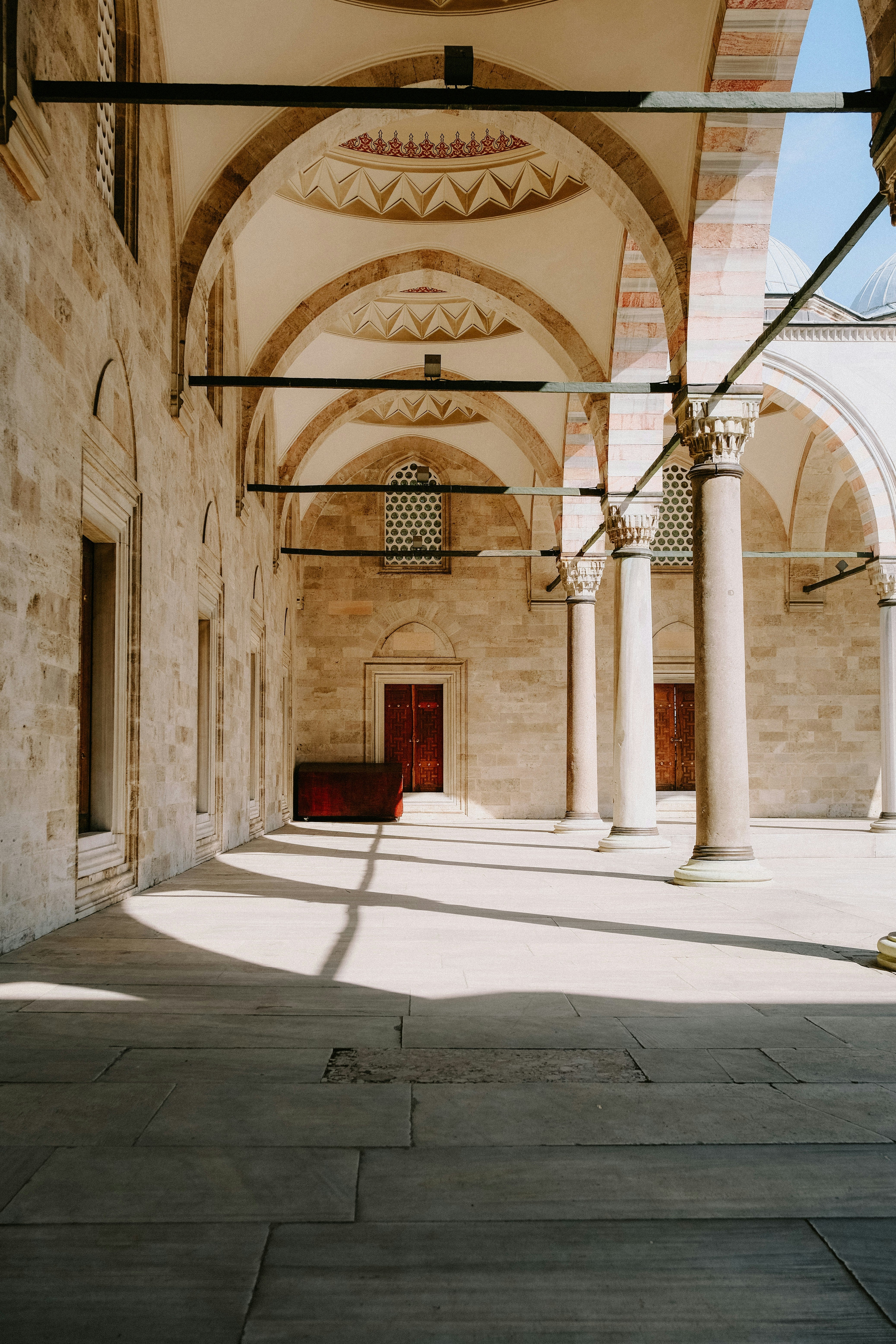 Byzantine Interior Design: Sacred Geometry and Monumental Innovation (476–1100 C.E.)