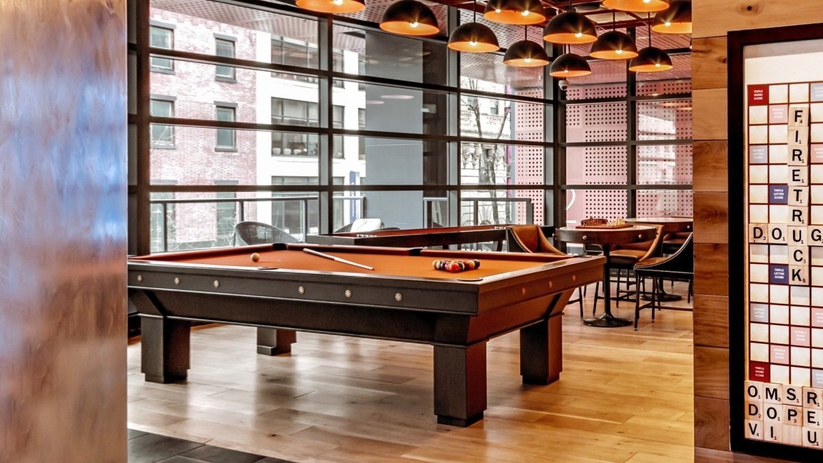 Algiers Traditional - Pool Table Portfolio